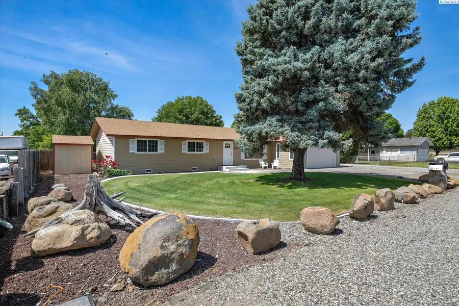 10012 W Argent Rd, Pasco, WA 99301 - #3