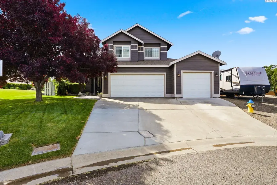 700 N 54th Street, Yakima, WA 98901 - #3