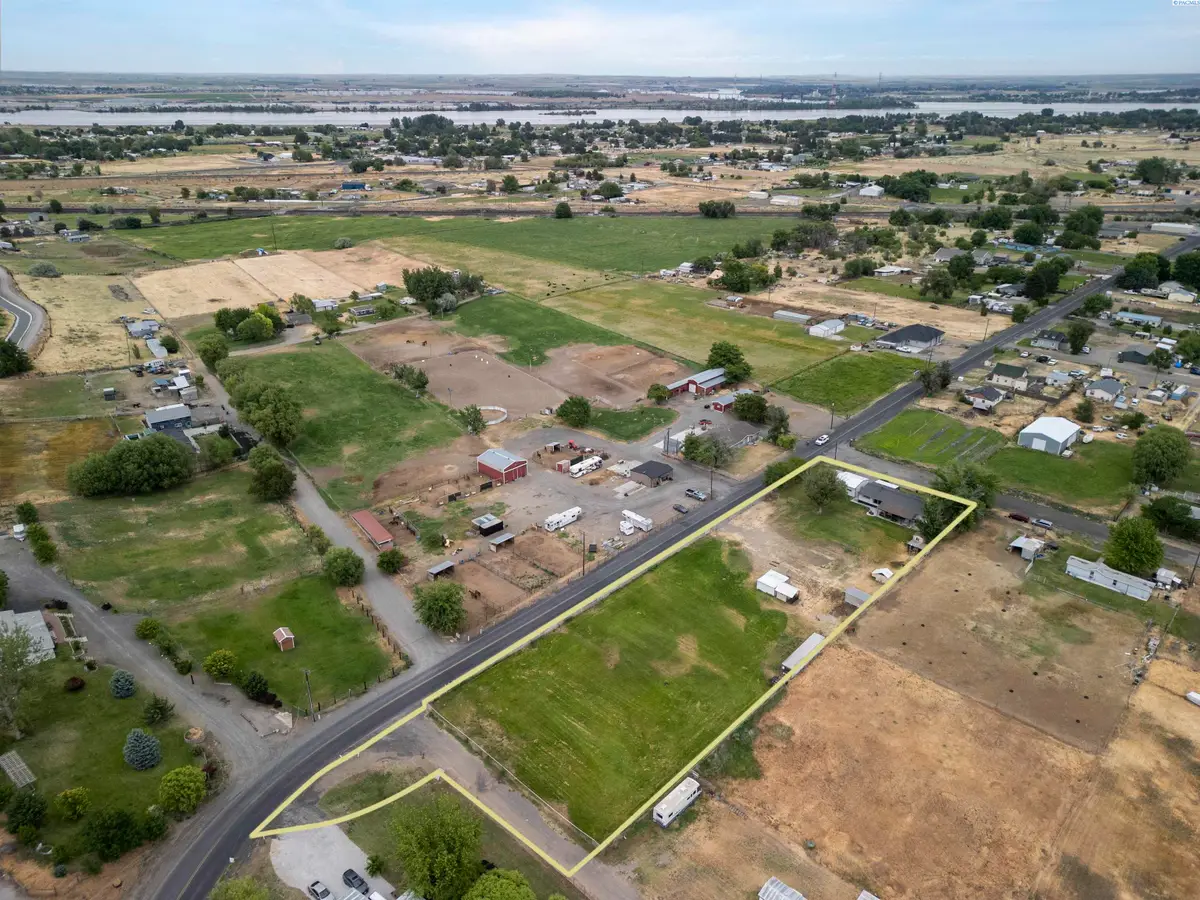 16604 S 1987 Pr Se, Kennewick, WA 99337 - #1