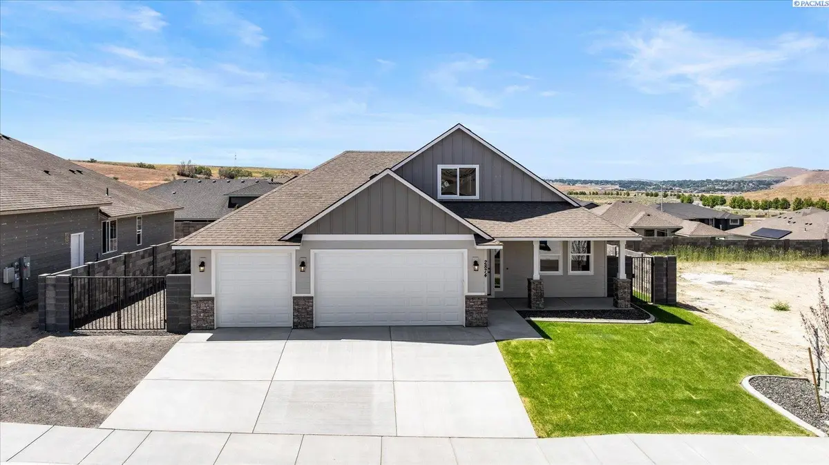 2874 S Alaska St, Kennewick, WA 99338 - #1
