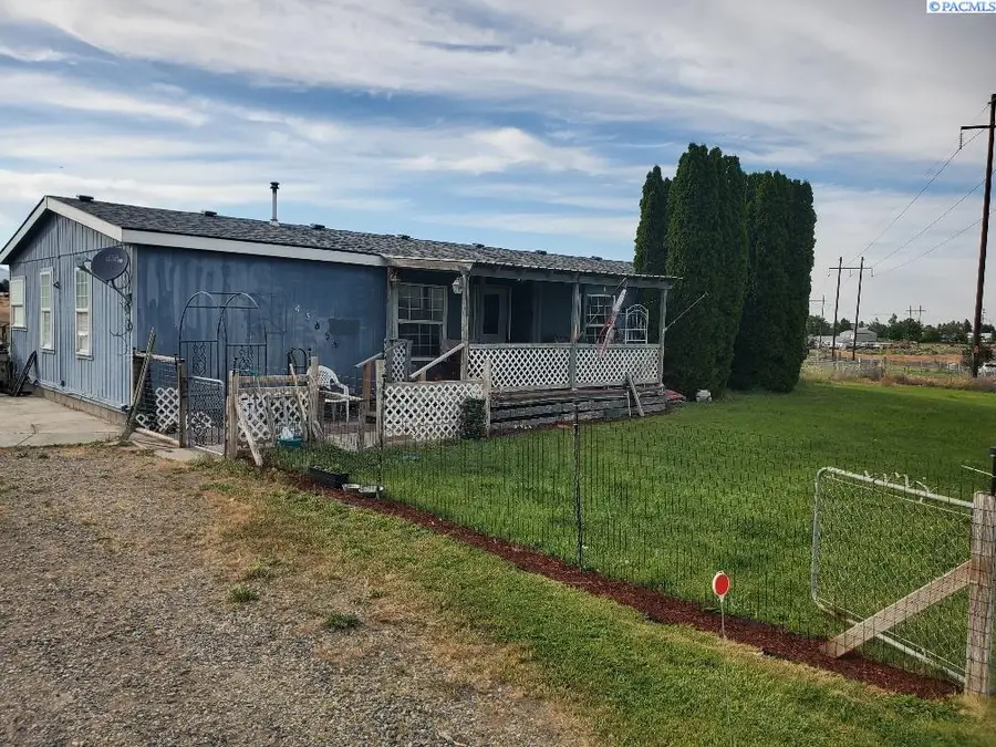 43808 E Mountain Pl, Benton City, WA 99320 - #3