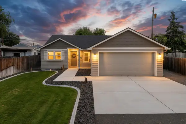 606 Sanford Ave, Richland, WA 99352