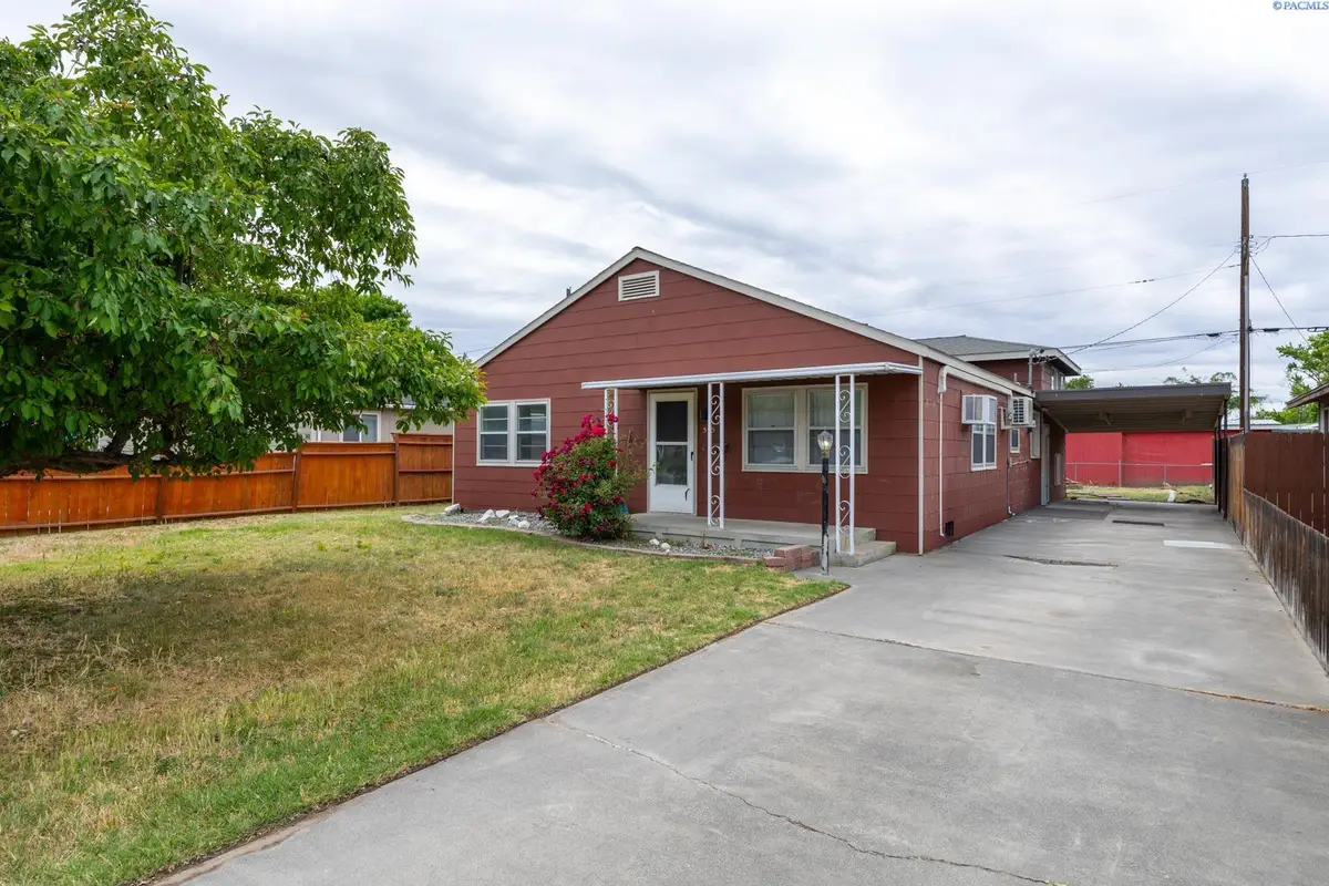345 Sanford Avenue, Richland, WA 99352 - #1