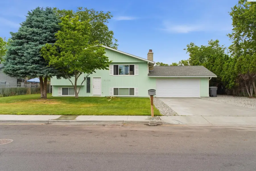 2125 Shasta Ave, Richland, WA 99354 - #2