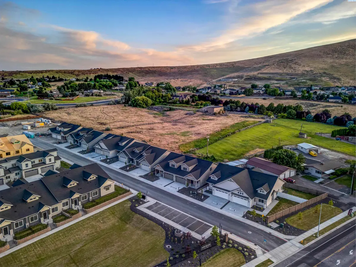 4545 Grove Court, West Richland, WA 99353 - #1