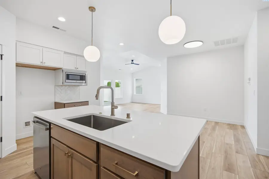 4561 Grove Court, West Richland, WA 99353 - #3