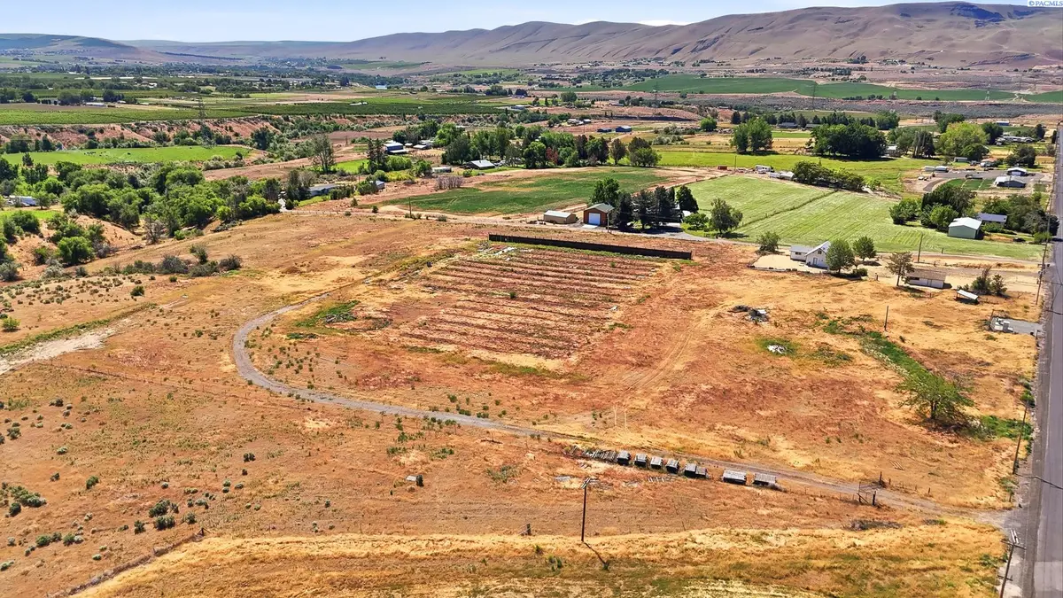 57355 N Thomas Rd #Lot 3, Benton City, WA 99320-7632 - #1