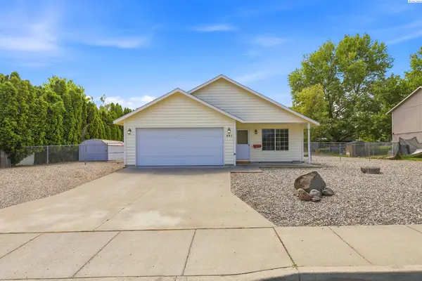 201 W 34th Ave, Kennewick, WA 99337