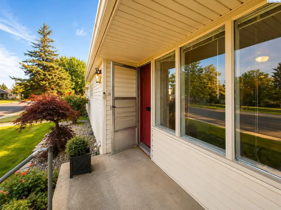 803 Smith Ave., Richland, WA 99352 - #2