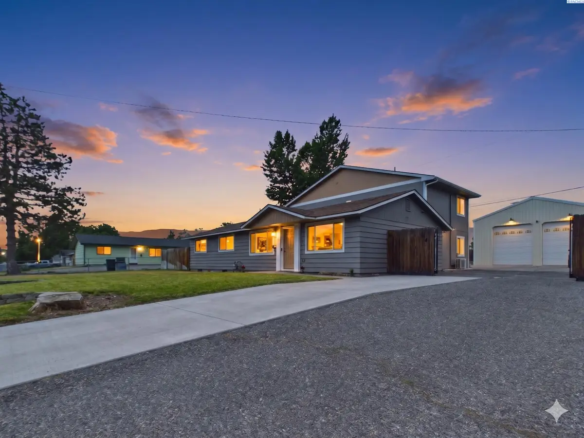 325 Casey Ave, Richland, WA 99352 - #1