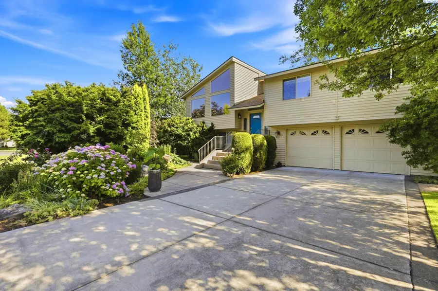 5217 W 26th Ave, Kennewick, WA 99338 - #2