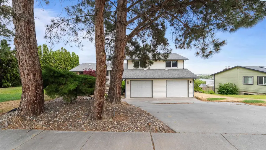 212 Edgewood Dr., Richland, WA 99352 - #2