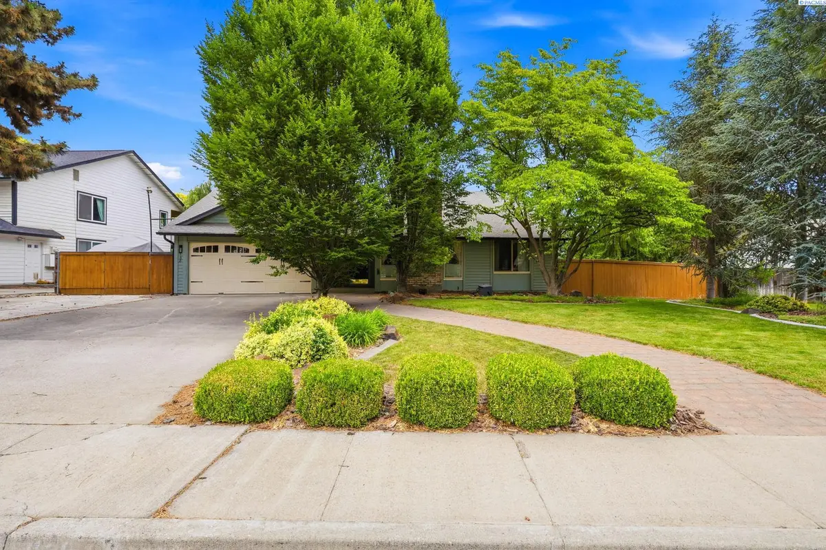 138 N Sherman St, Richland, WA 99354 - #1