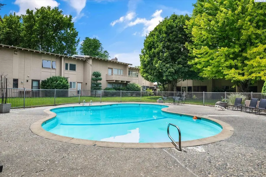 1621 Mowry Square #201, Richland, WA 99354 - #2