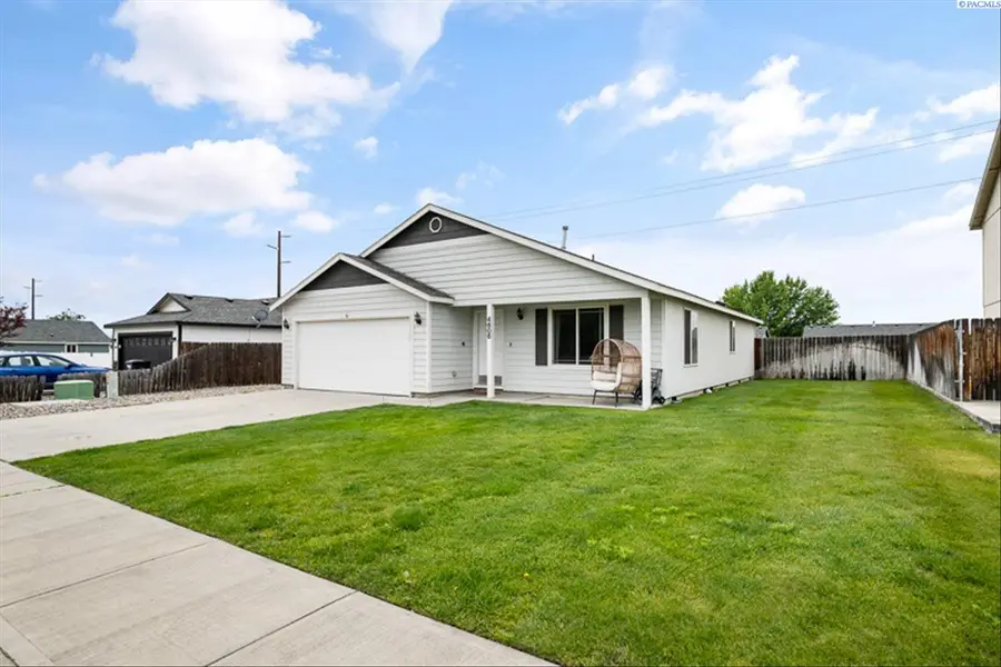 4608 John Deere Dr, Pasco, WA 99301 - #2