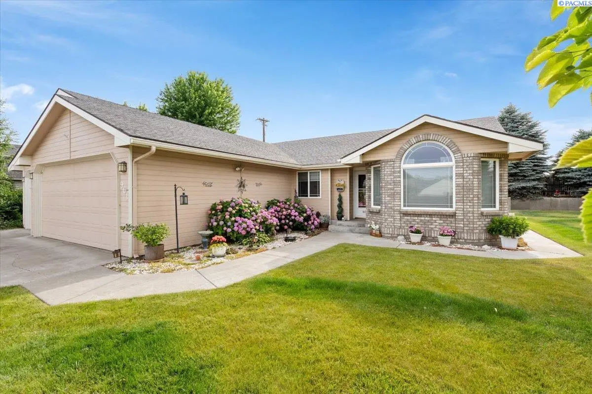 901 Sirron, Richland, WA 99352 - #1