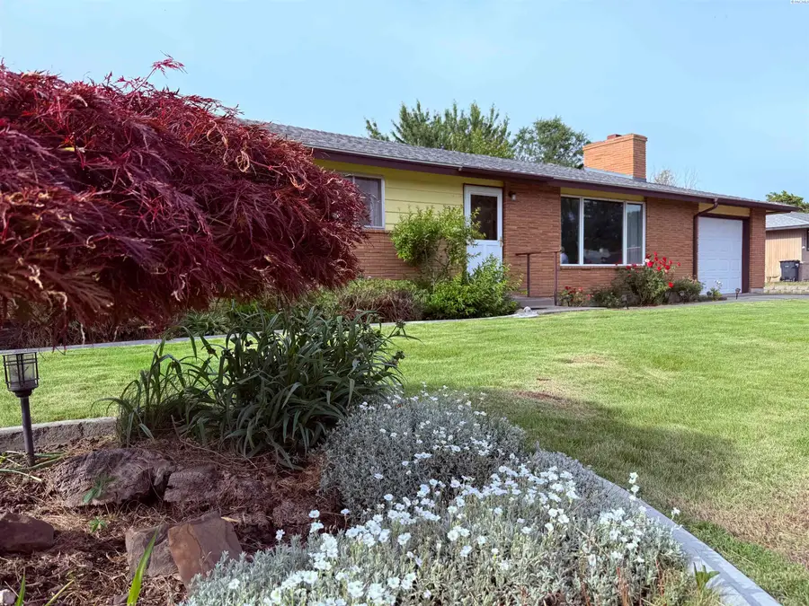 3903 W Nixon St, Pasco, WA 99301 - #2
