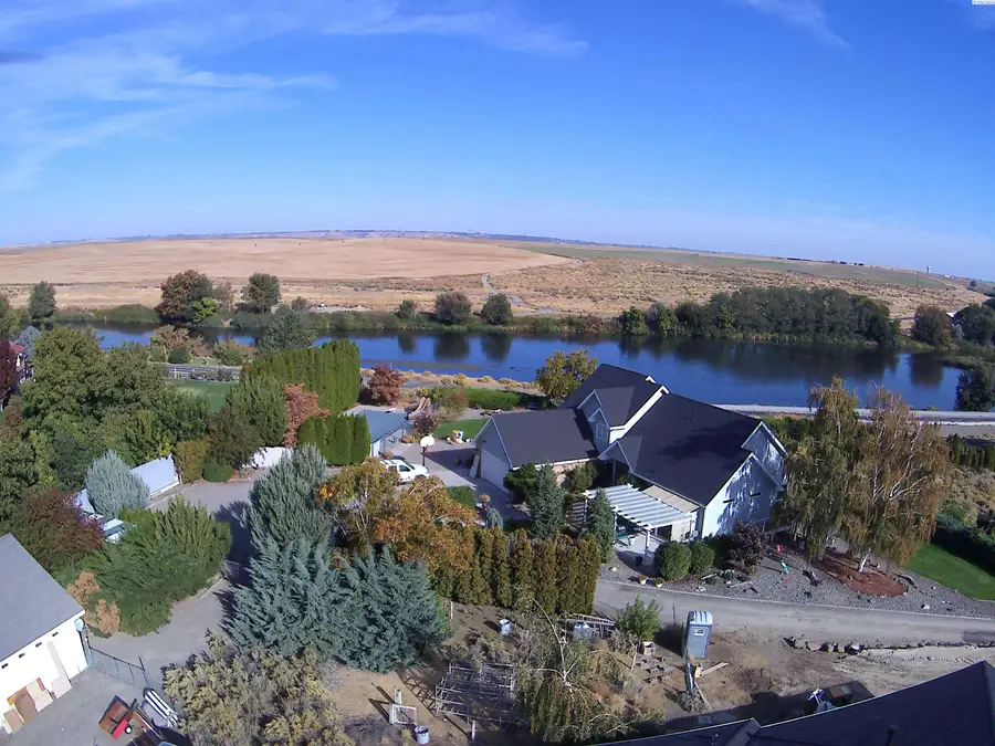 45204 E Shannon, West Richland, WA 99353-8705 - #3