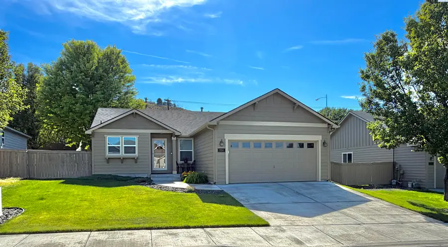 2104 S Kellogg Pl, Kennewick, WA 99338 - #2