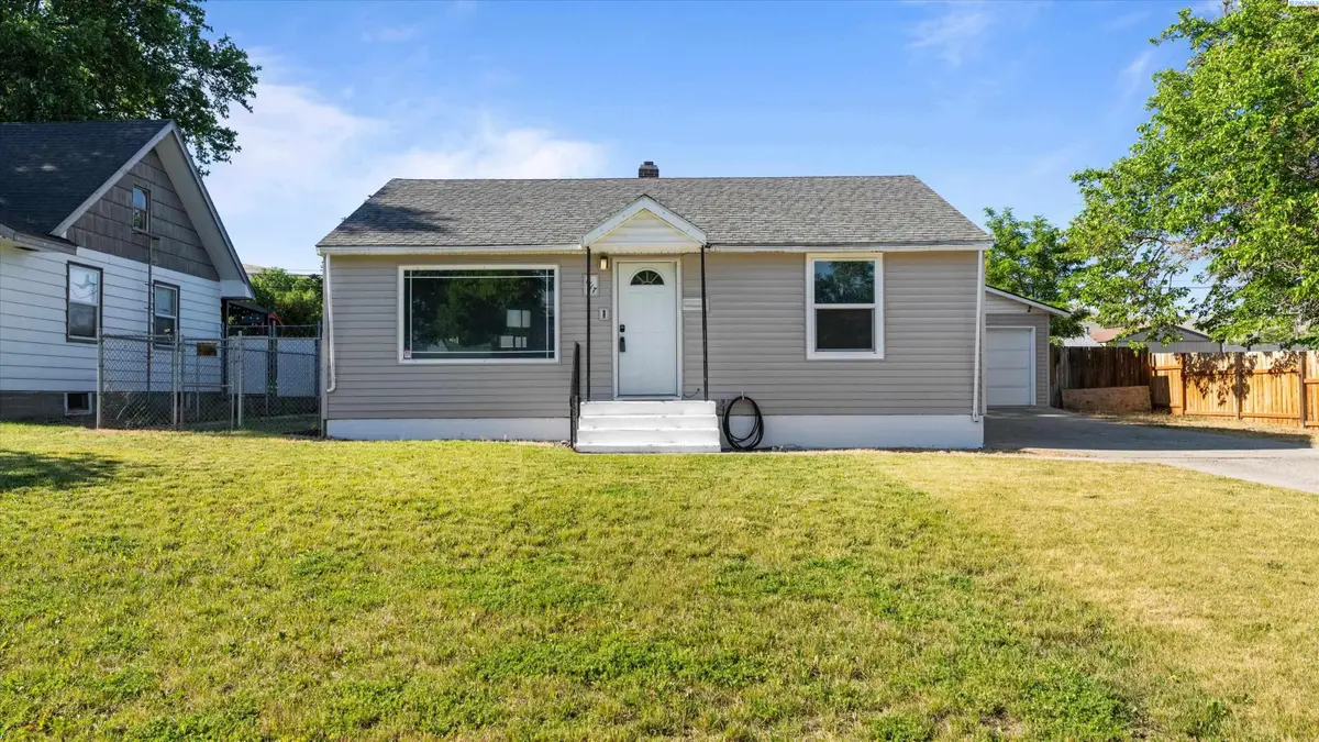1817 Benson Ave., Prosser, WA 99350 - #1