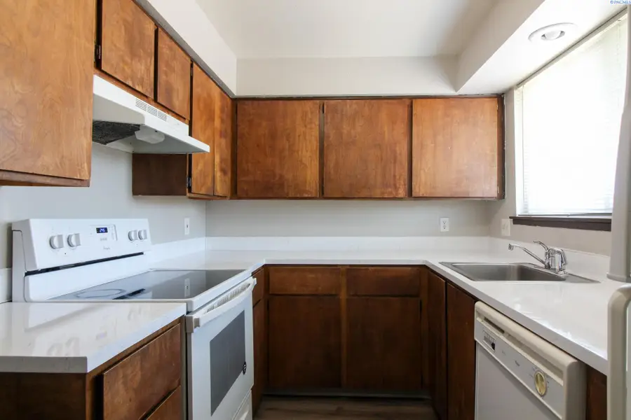1912 George Washington Way #D, Richland, WA 99352 - #2