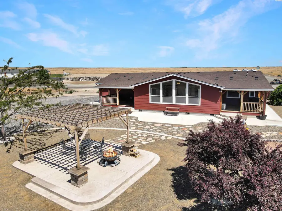 74721 N 129 Pr Ne, Benton City, WA 99320 - #2