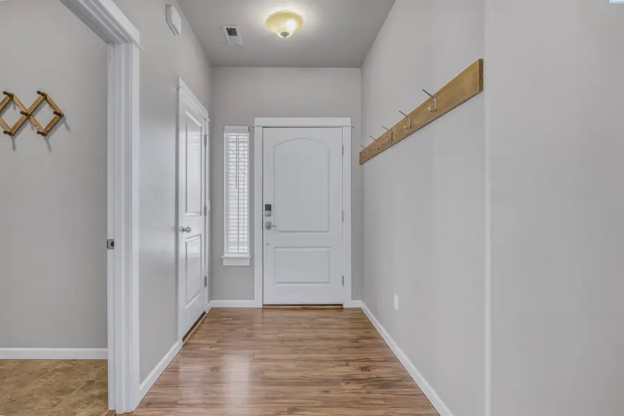 683 Sedgwick Place, Richland, WA 99352 - #2