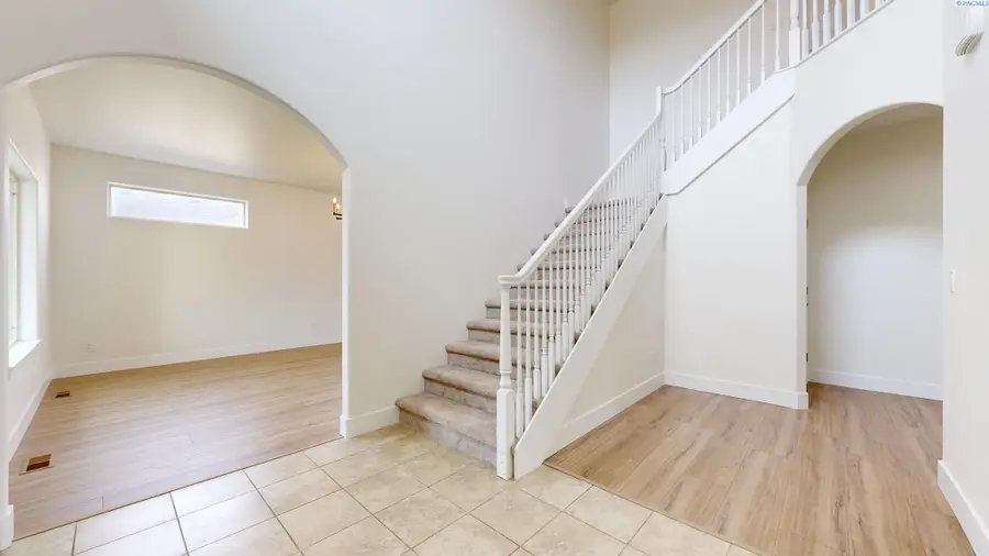2809 S Dawes Street, Kennewick, WA 99338 - #3