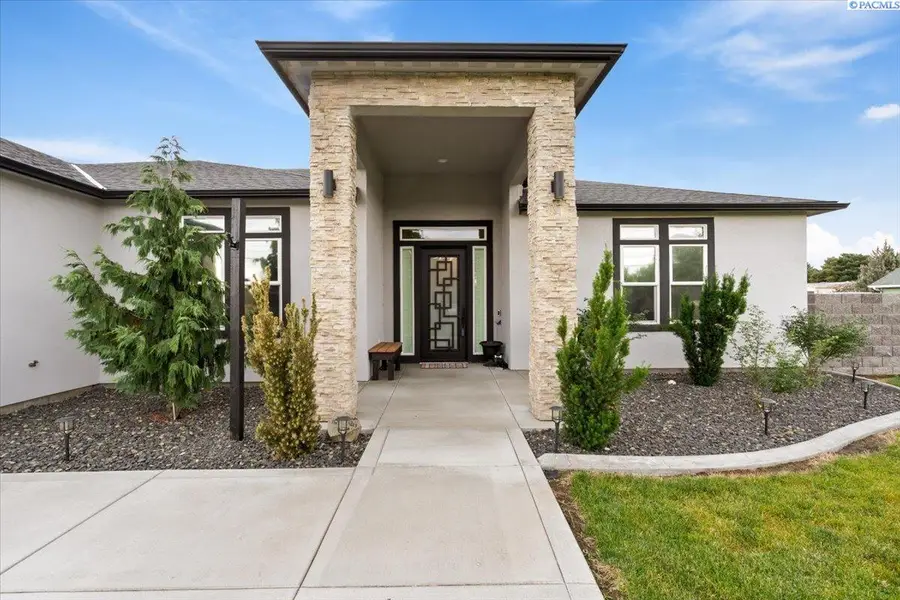 2917 Road 100, Pasco, WA 99301 - #2