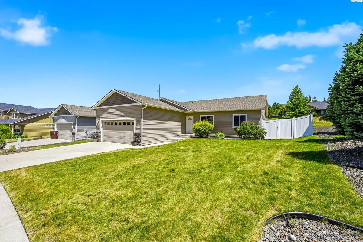 1030 SW Corral Court, Pullman, WA 99163 - #1