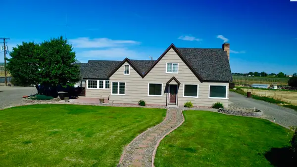 481 Woodall Rd., Grandview, WA 98930