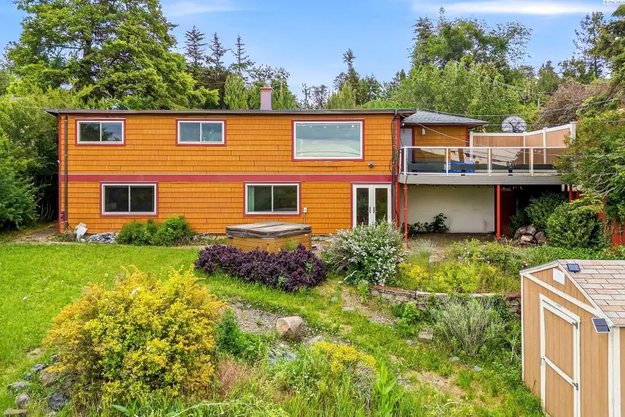 1315 Douglas Dr, Pullman, WA 99163 - #2