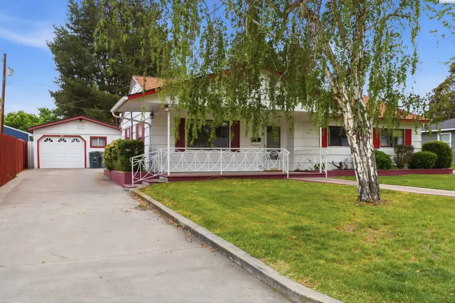 1310 Cottonwood Dr., Richland, WA 99352 - #2