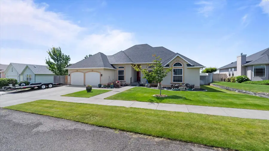 4810 Mojave Dr, Pasco, WA 99301 - #3