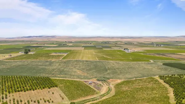 1000 Nka Gap Rd., Prosser, WA 99350