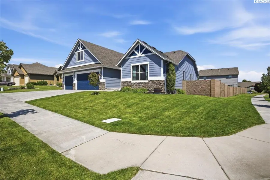 3193 S Edison Ct., Kennewick, WA 99338 - #2
