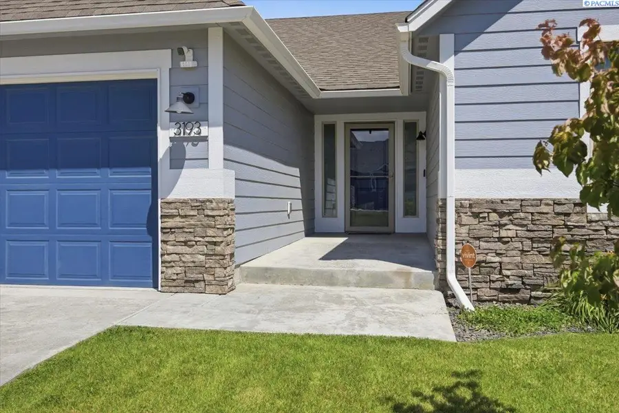 3193 S Edison Ct., Kennewick, WA 99338 - #3