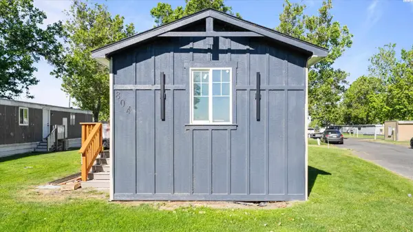 1505 S Road 40 Trailer 804 #804, Pasco, WA 99301-4959