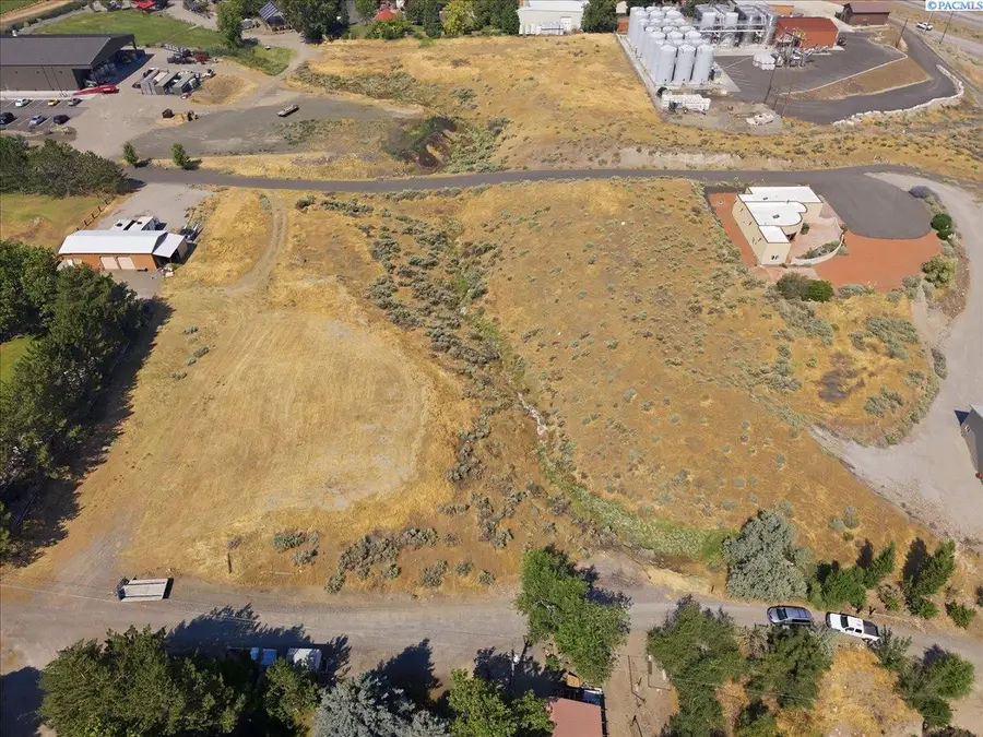 NKA Chamnaview Ln, Richland, WA 99352 - #3