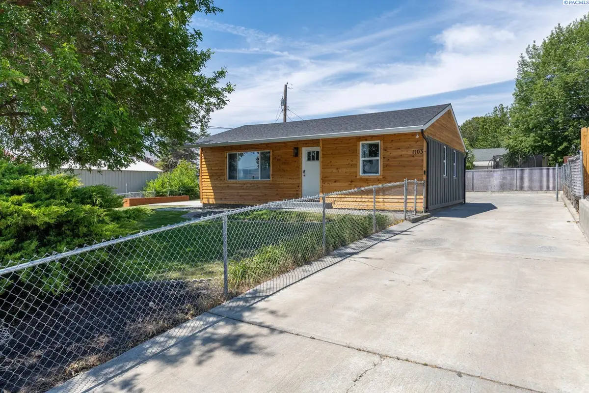 1103 11th Street, Benton City, WA 99320 - #1