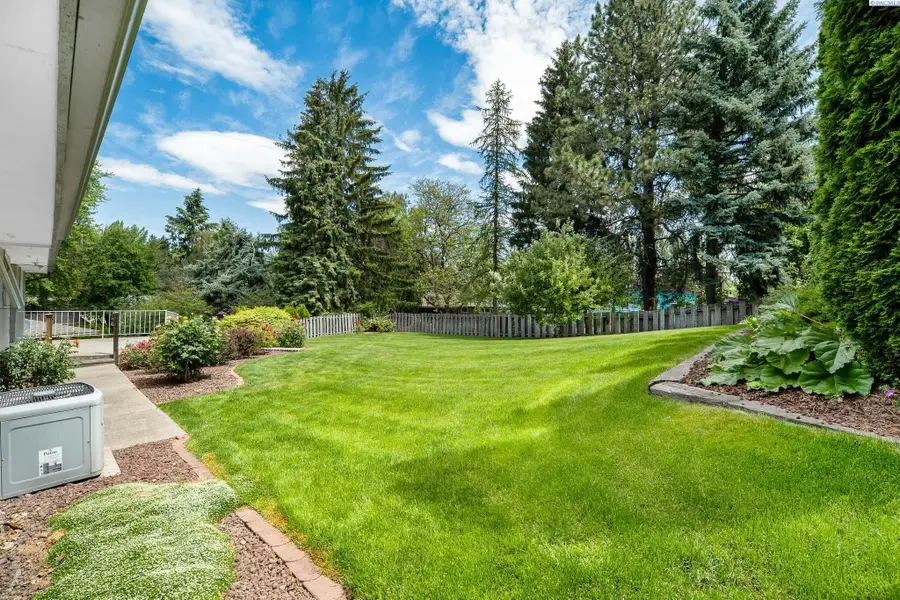 950 SW Mies, Pullman, WA 99163 - #3