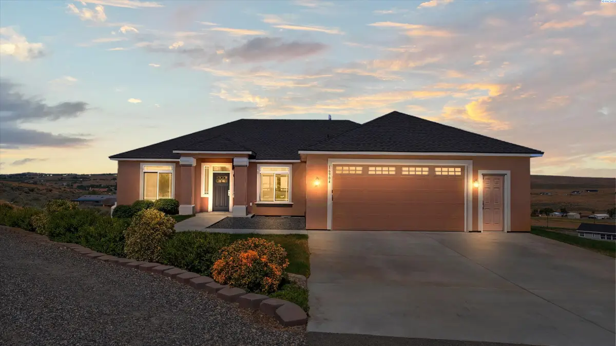 16904 E Love Lane, Benton City, WA 99320 - #1