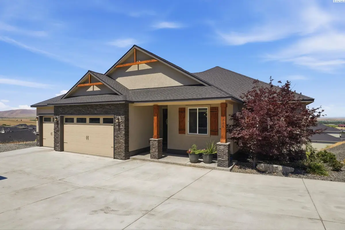 6440 Collins Rd, West Richland, WA 99353 - #1