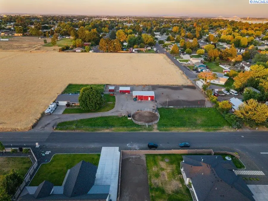 1117 Road 52, Pasco, WA 99301 - #2