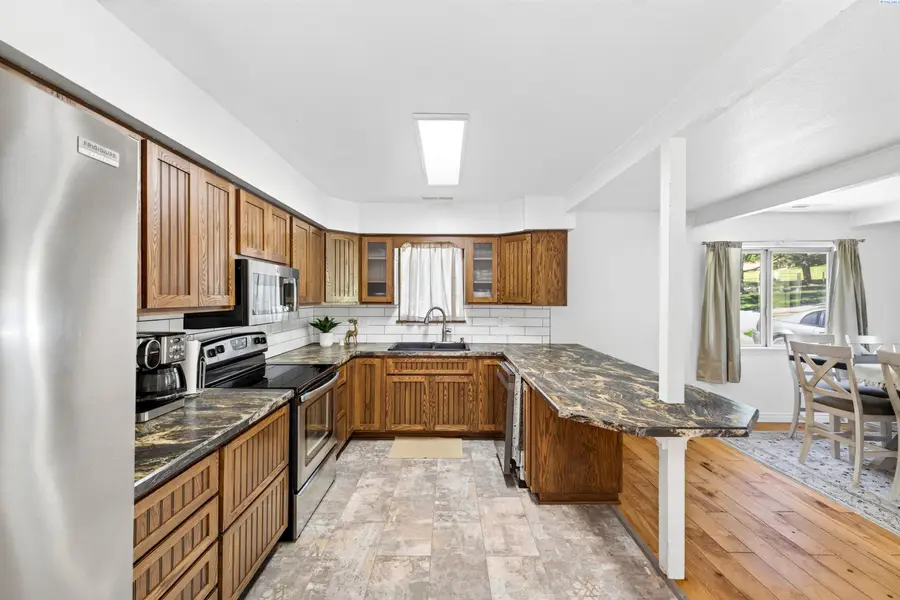 509 W Wagon Wheel Pr Nw, Benton City, WA 99320 - #3