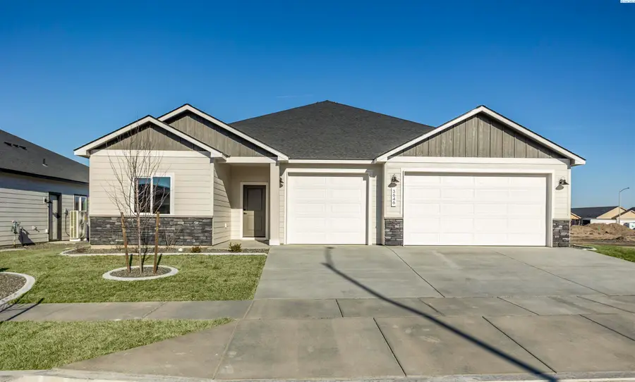 3646 Morningside Parkway, Richland, WA 99352 - #2