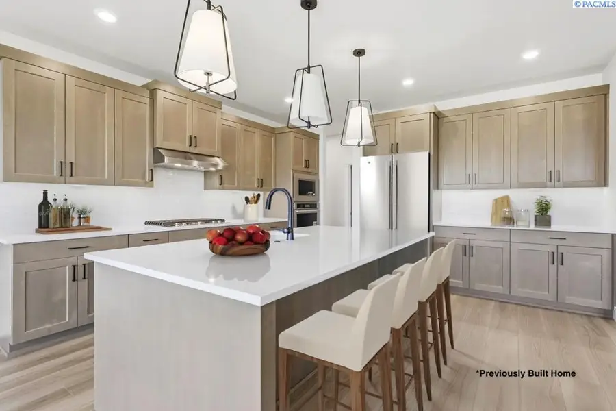 3275 Emory Ave, Richland, WA 99354 - #3