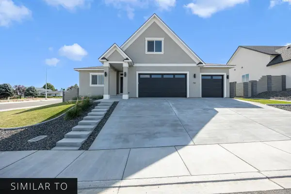 8016 W 12th Ave, Kennewick, WA 99336