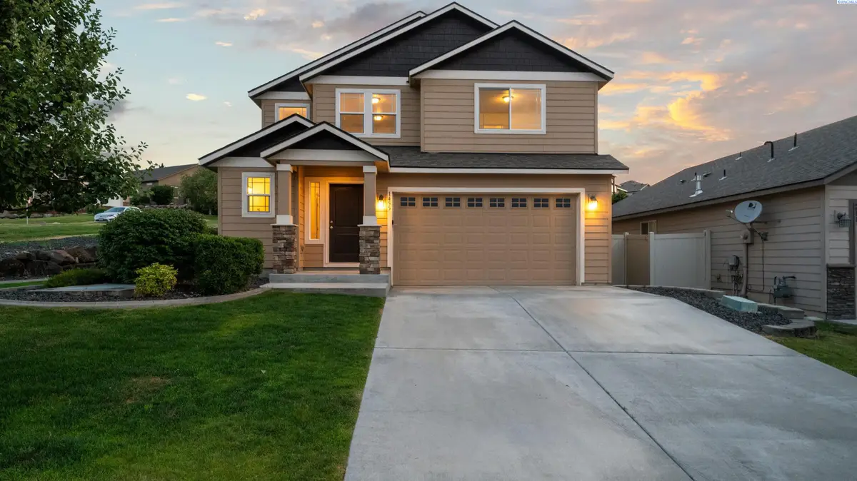 1455 Azalea Ave, Richland, WA 99352 - #1