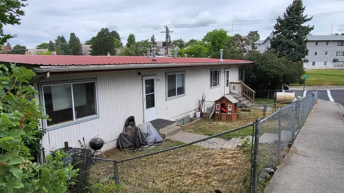 1335-37 NE Hillside Drive, Pullman, WA 99163 - #1
